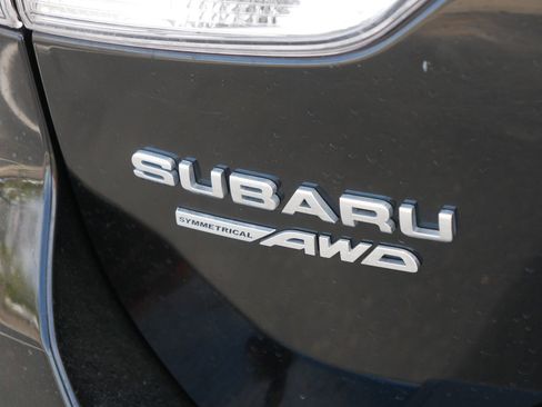 Used 2020 Subaru Forester Premium AWD/4WD image 7