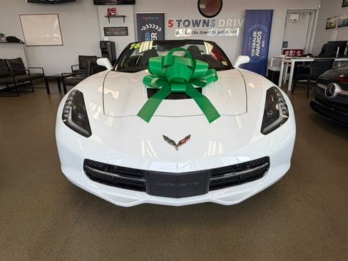Used 2016 Chevrolet Corvette Stingray Convertible w/ 3LT Preferred Equipment Group RWD image 5