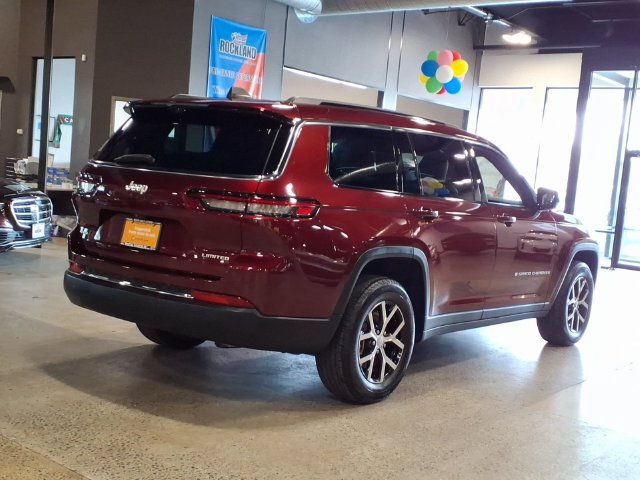 Certified 2024 Jeep Grand Cherokee L Limited w/ Luxury Tech Group II AWD/4WD image 5