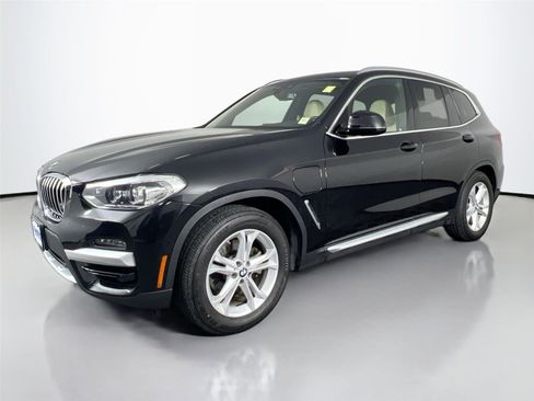 Used 2021 BMW X3 xDrive30e w/ Convenience Package AWD/4WD image 2