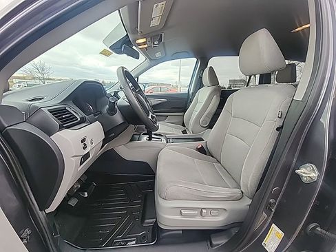 Used 2019 Honda Pilot EX image 13