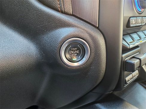 Used 2019 GMC Sierra 1500 AT4 w/ AT4 Premium Package image 22