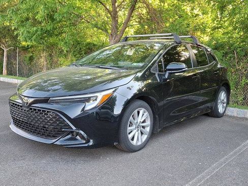 Certified 2023 Toyota Corolla SE FWD image 3