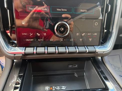 New 2026 GMC Yukon Elevation w/ Elevation Premium Package AWD/4WD image 25