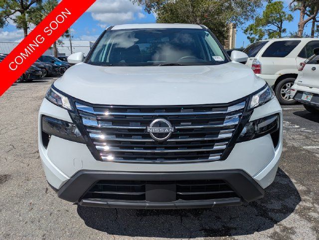 Used 2026 Nissan Rogue SV FWD image 7