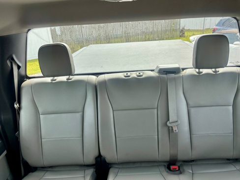 Used 2017 Ford F250 XL w/ STX Appearance Package AWD/4WD image 14