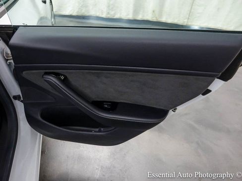 Used 2019 Tesla Model 3 Long Range AWD/4WD image 39
