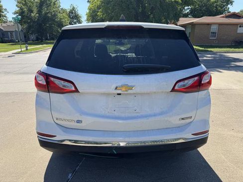 Used 2018 Chevrolet Equinox LT AWD/4WD image 4