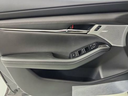 New 2026 MAZDA MAZDA3 Hatchback w/Premium Plus Pkg AWD/4WD image 9
