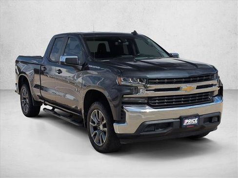 Used 2019 Chevrolet Silverado 1500 LT w/ Texas Edition RWD image 3