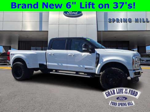 Used 2024 Ford F450 Lariat image 1