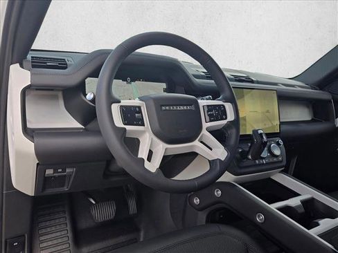 New 2026 Land Rover Defender 110 S AWD/4WD image 3