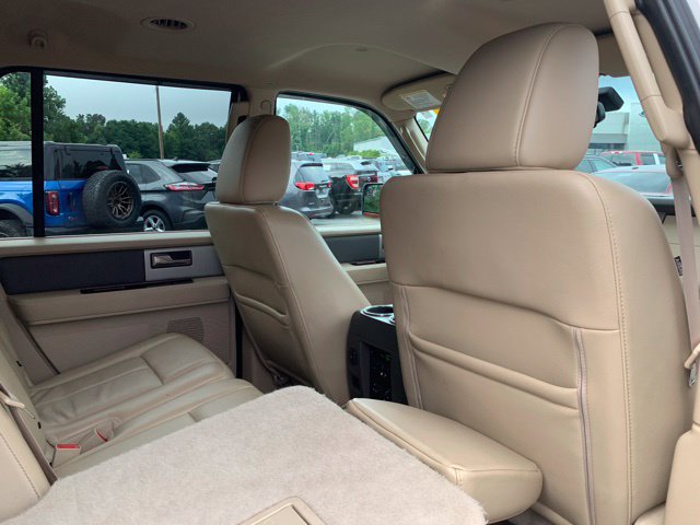Used 2014 Ford Expedition EL XLT w/ Equipment Group 202A AWD/4WD image 13
