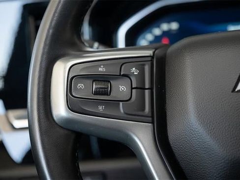 Used 2024 Chevrolet Silverado 3500 LT image 30