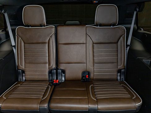 Used 2025 GMC Yukon Denali Ultimate image 20