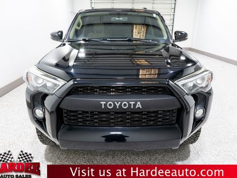 Used 2019 Toyota 4Runner SR5 Premium image 7