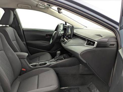 Used 2026 Toyota Corolla LE FWD image 21