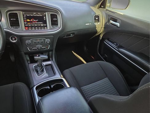 Used 2020 Dodge Charger Scat Pack w/ Dynamics Package RWD image 12