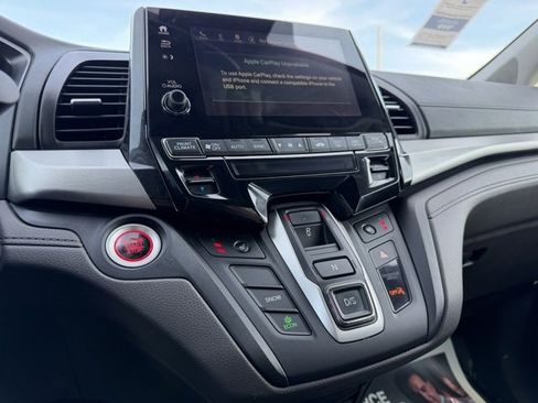 Used 2018 Honda Odyssey EX-L image 26