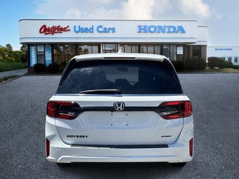 Used 2026 Honda Odyssey Sport-L image 4