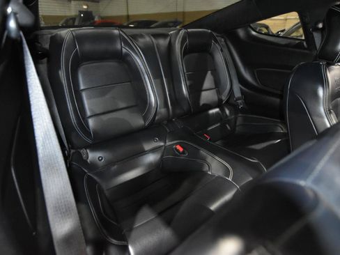 Used 2015 Ford Mustang GT Premium w/ Equipment Group 401A RWD image 30