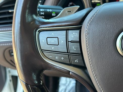 Used 2018 Lexus LS 500h image 26