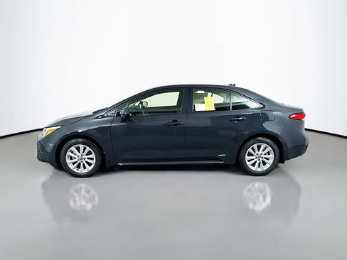 Used 2026 Toyota Corolla LE w/ LE Premium Package AWD/4WD image 5