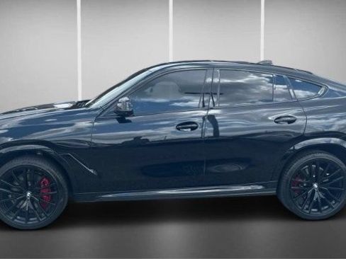 Used 2022 BMW X6 M50i w/ Executive Package AWD/4WD image 14