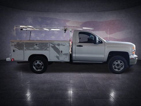 Used 2018 Chevrolet Silverado 2500 W/T RWD image 7