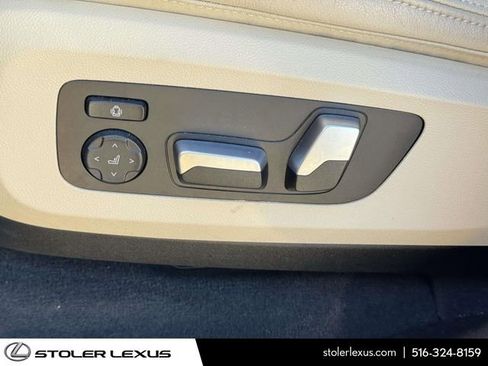 Used 2021 BMW X5 xDrive40i w/ Convenience Package AWD/4WD image 19
