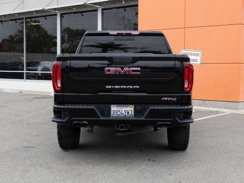 Used 2019 GMC Sierra 1500 AT4 w/ AT4 Premium Package image 12