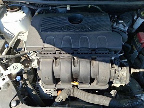 Used 2018 Nissan Sentra SR FWD image 27