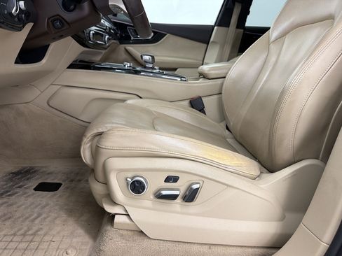 Used 2017 Audi Q7 3.0T Prestige w/ Prestige Package AWD/4WD image 13