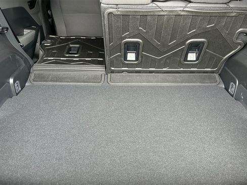 New 2025 Subaru Crosstrek 2.0i Premium image 3