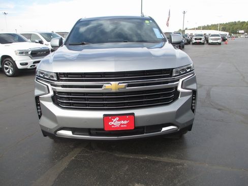 Certified 2024 Chevrolet Suburban LT image 11