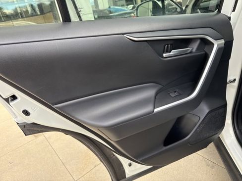 Used 2024 Toyota RAV4 XLE image 26