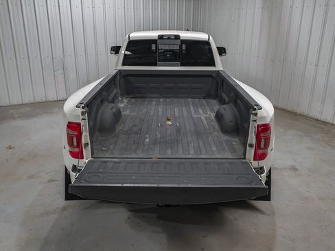 Used 2022 RAM 3500 Limited AWD/4WD image 60