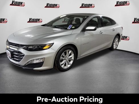 Used 2019 Chevrolet Malibu LT FWD image 1