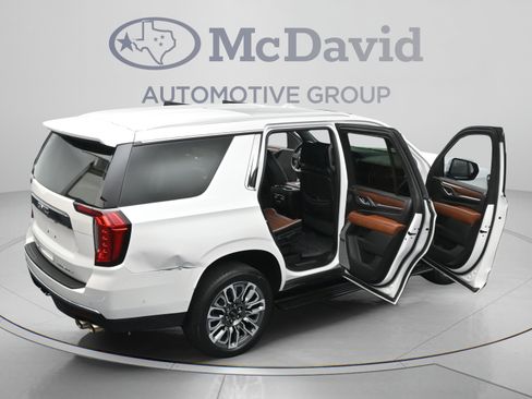 Used 2024 GMC Yukon Denali Ultimate AWD/4WD image 47