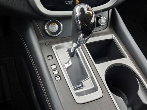 Used 2024 Nissan Murano Platinum w/ Cargo Package image 18