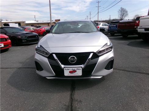 Used 2022 Nissan Maxima SV w/ Floor Mat Group FWD image 30