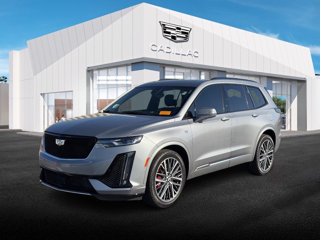Used 2024 Cadillac XT6 Sport w/ Technology Package AWD/4WD image 1
