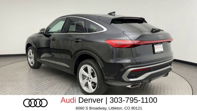 Used 2026 Audi Q5 Premium Plus w/ Premium Plus AWD/4WD image 4