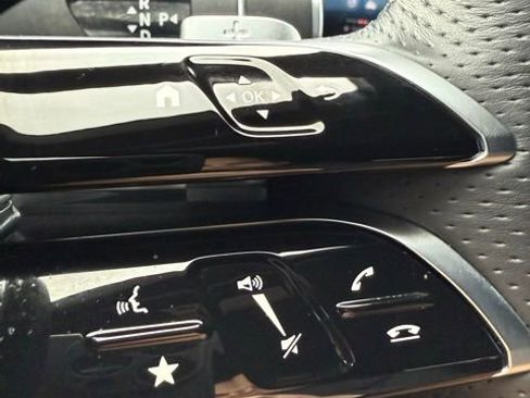 Used 2023 Mercedes-Benz E 450 4MATIC Cabriolet image 81