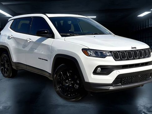 New 2025 Jeep Compass Latitude w/ Sun & Sound Group AWD/4WD image 2