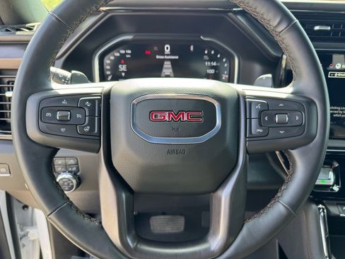 Used 2025 GMC Sierra 1500 AT4 image 27