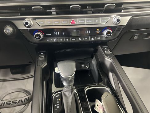 Certified 2025 Kia Telluride S image 35