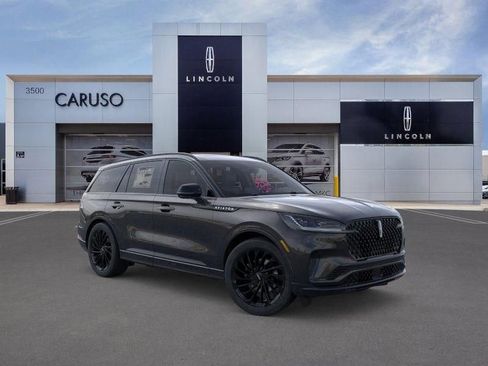 New 2026 Lincoln Aviator Reserve image 7