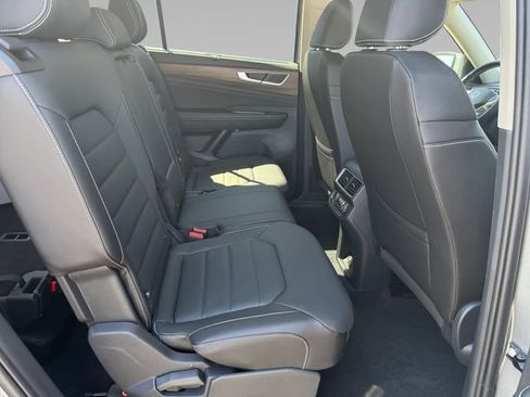 New 2026 Volkswagen Atlas SEL image 13