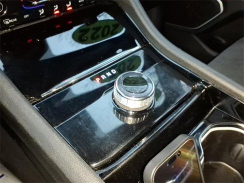 Used 2022 Jeep Grand Cherokee Altitude image 18